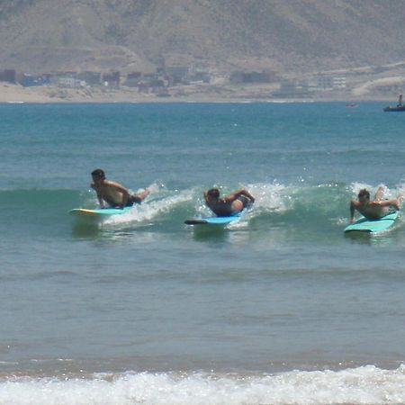 Red Carpet Surf Camp Sea, Mountain & Garden Escape Hotell Tamraght Eksteriør bilde